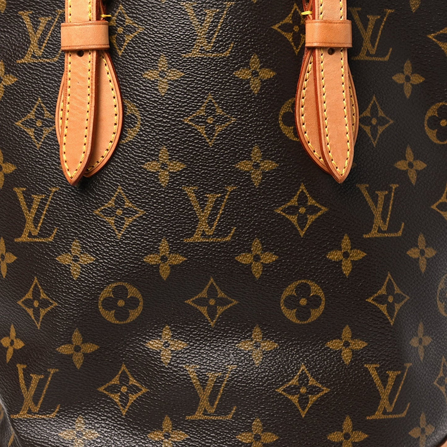 Louis Vuitton Monogram Petit Bucket 23