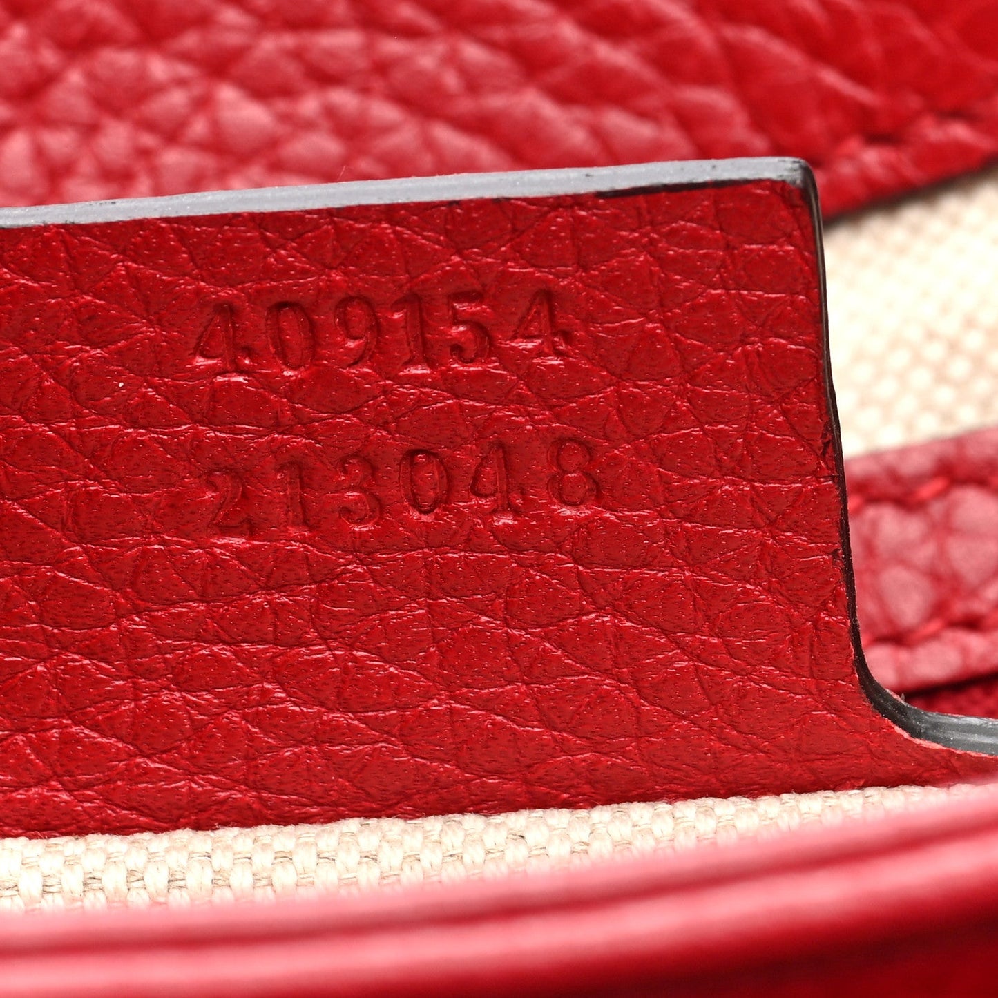 Gucci Cellarius Calfskin Feline GG Marmont Flap Shoulder Bag Vulcanic Red