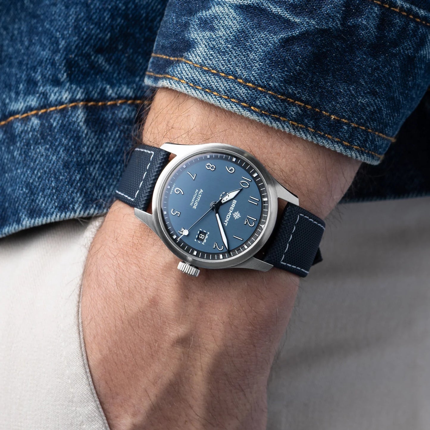 Altitude 39mm Blue Dial Leather Strap