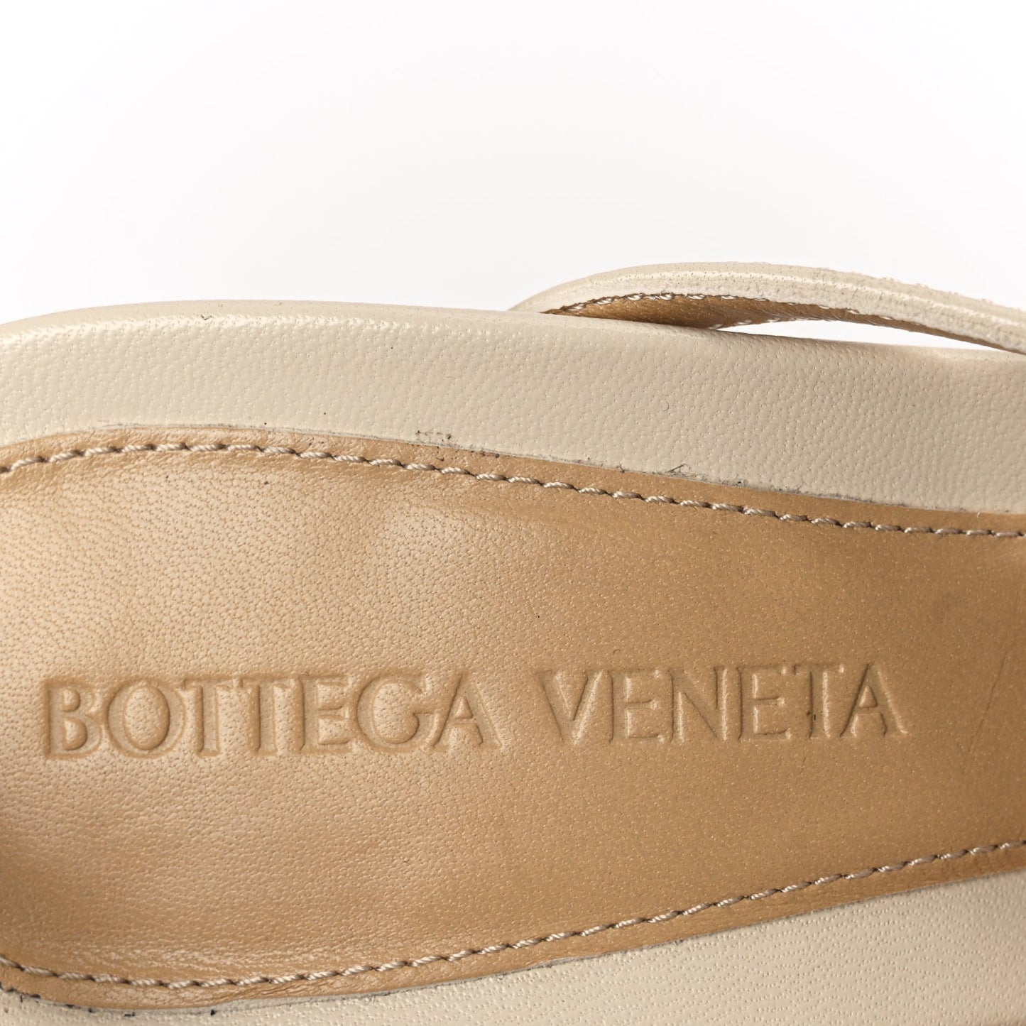 Bottega Veneta Lambskin Stretch Chain Strap 90mm Sandals 39 Sea Salt