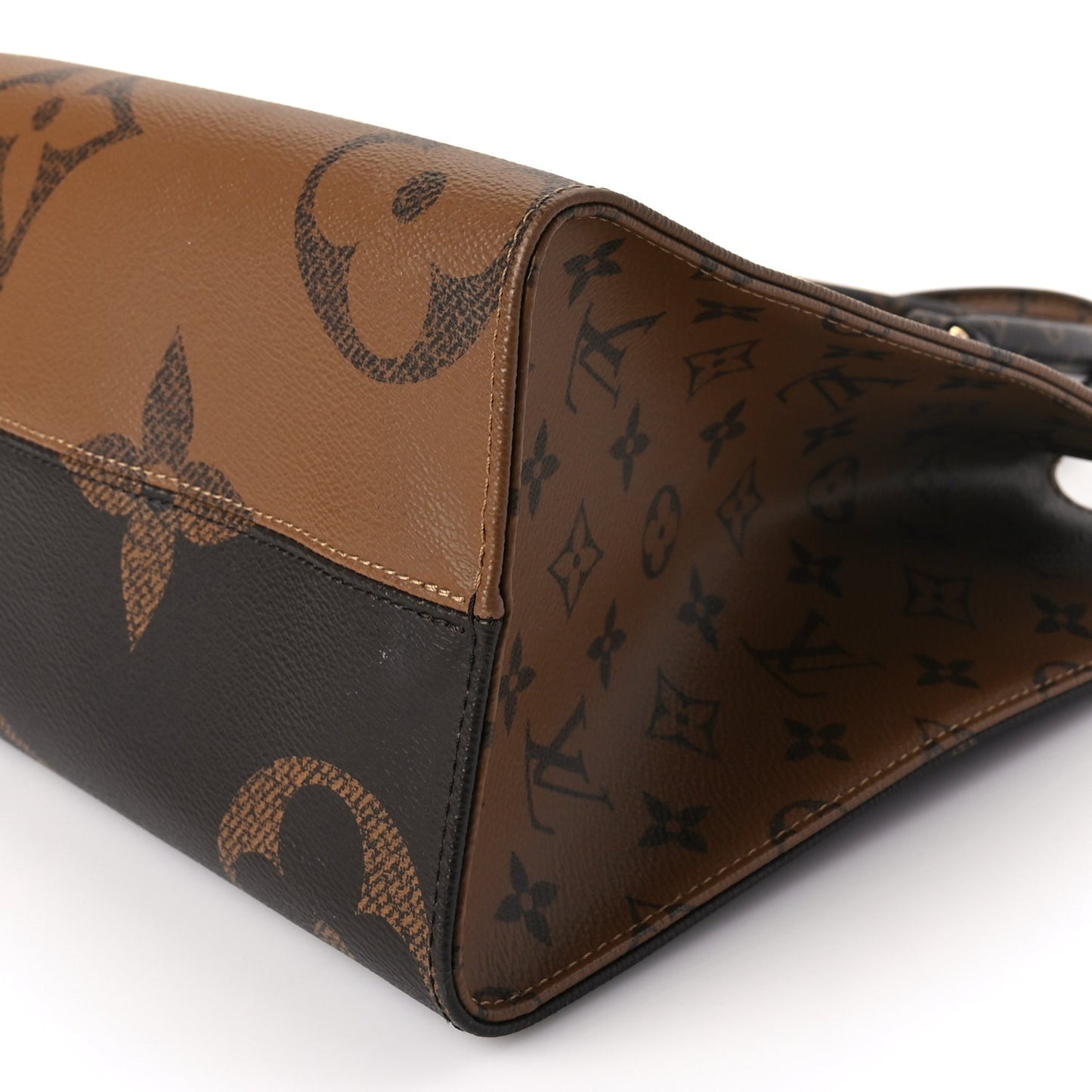Louis Vuitton Reverse Monogram Giant Onthego MM