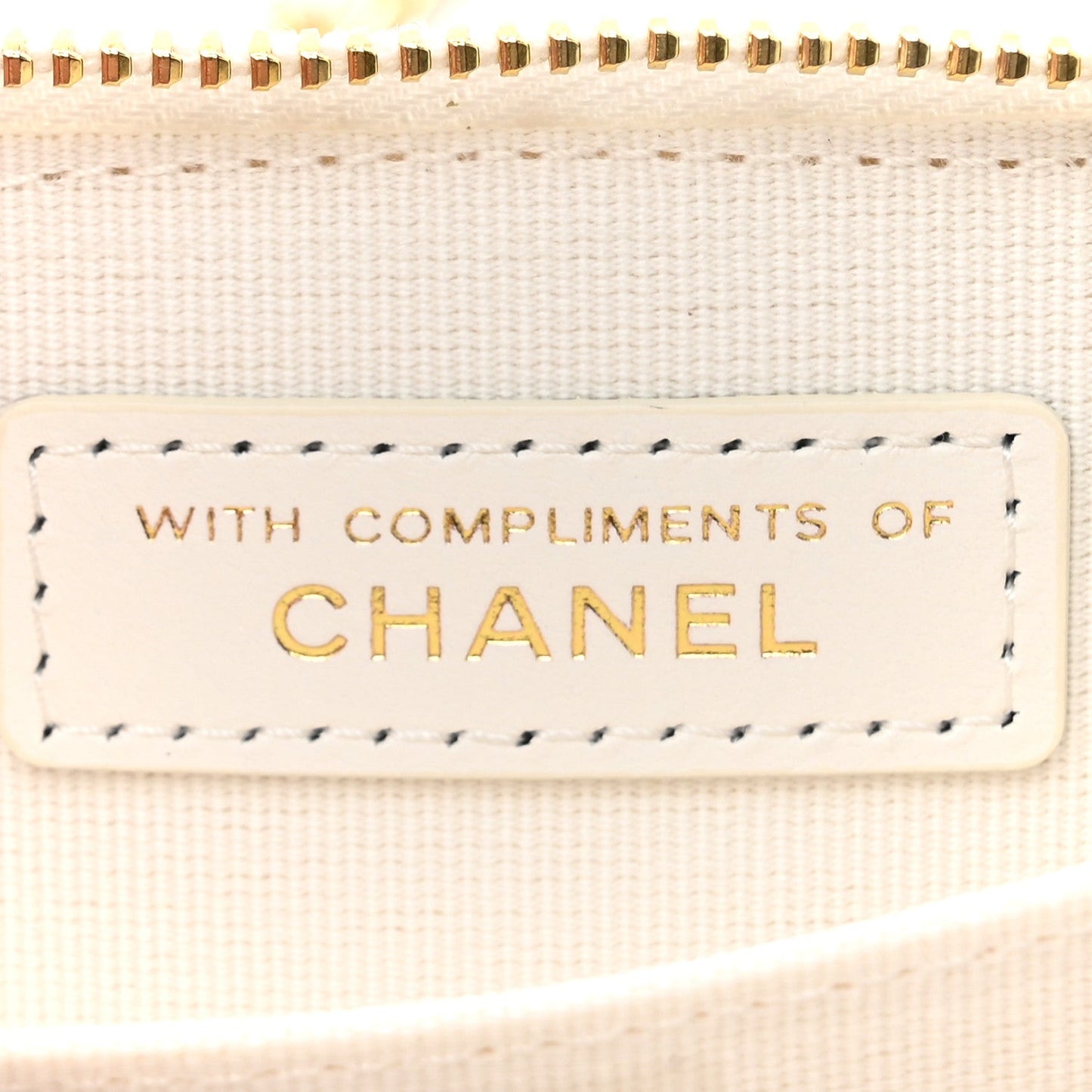 Chanel Tweed Quilted Bow Flap Card Holder On Chain White