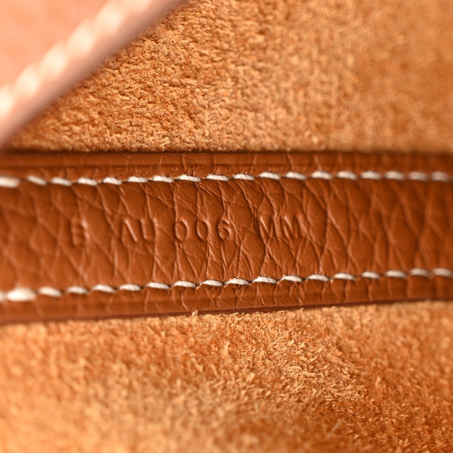 Hermes Taurillon Clemence Picotin Lock 22 MM Gold
