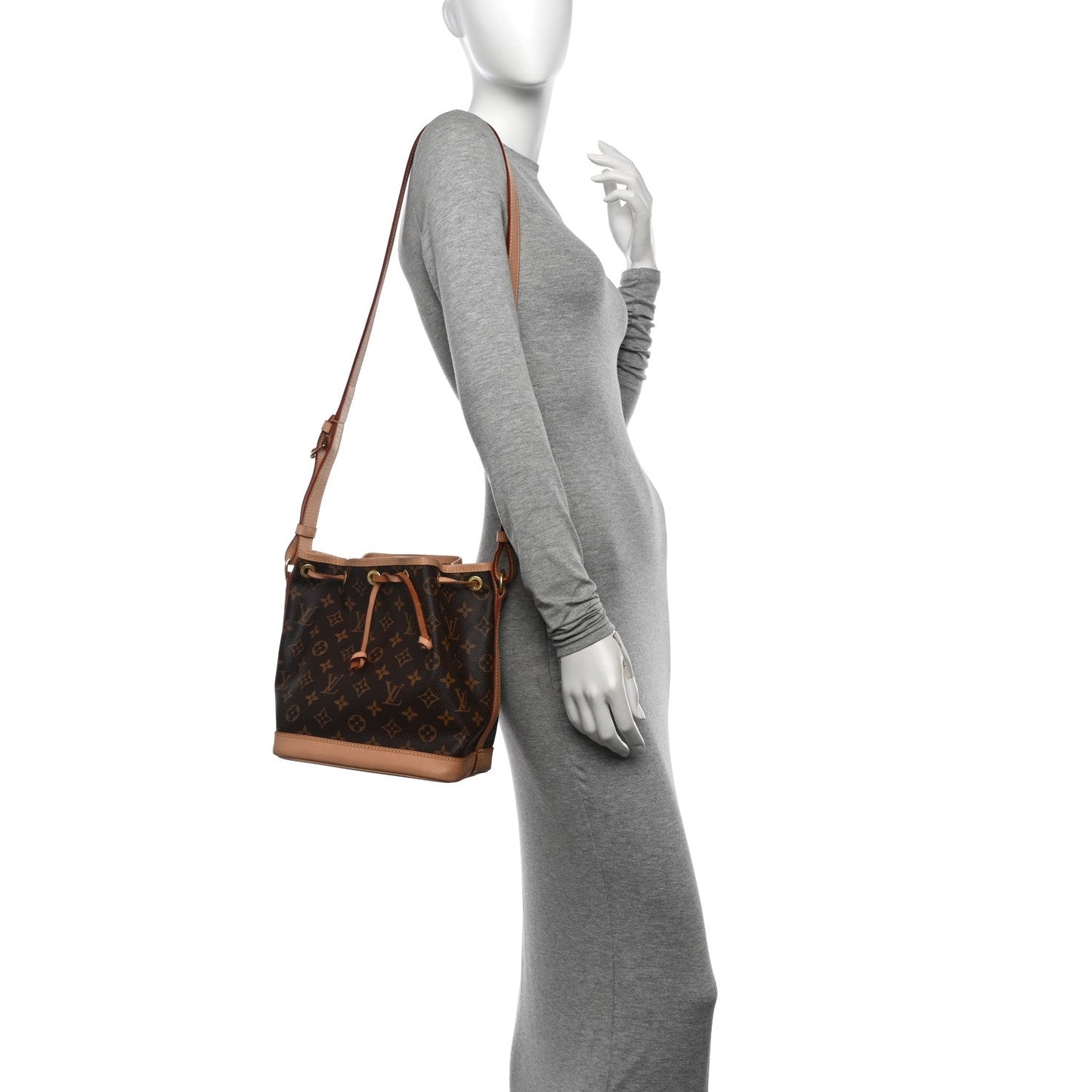 Louis Vuitton Monogram Noe BB