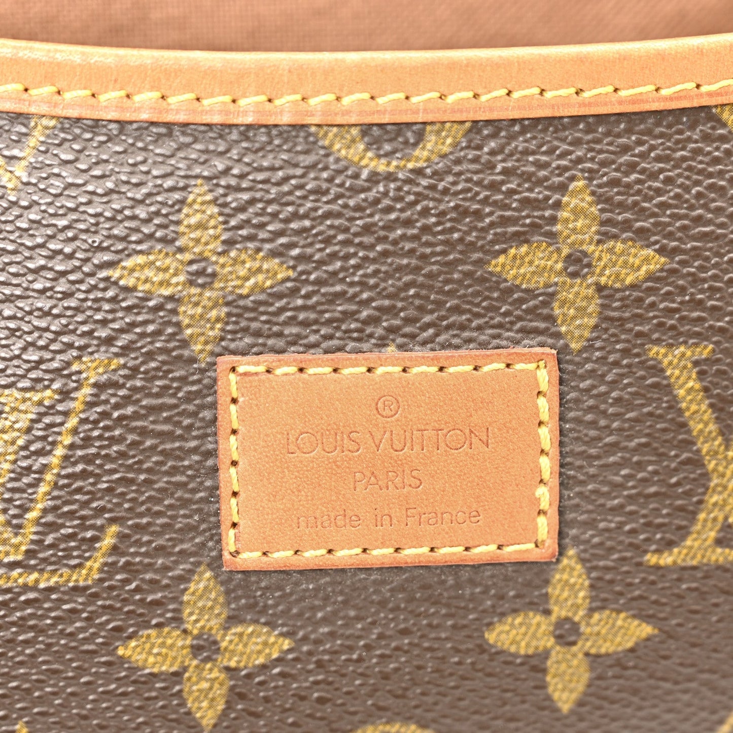 Louis Vuitton Monogram Saumur 35