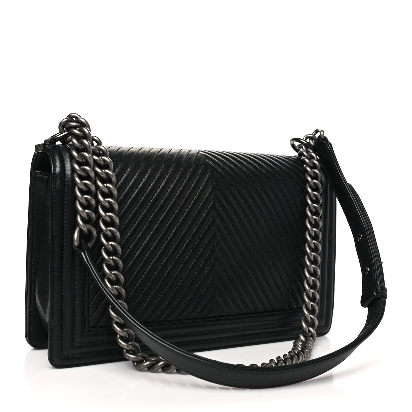 Chanel Calfskin Chevron Quilted New Medium Boy Black