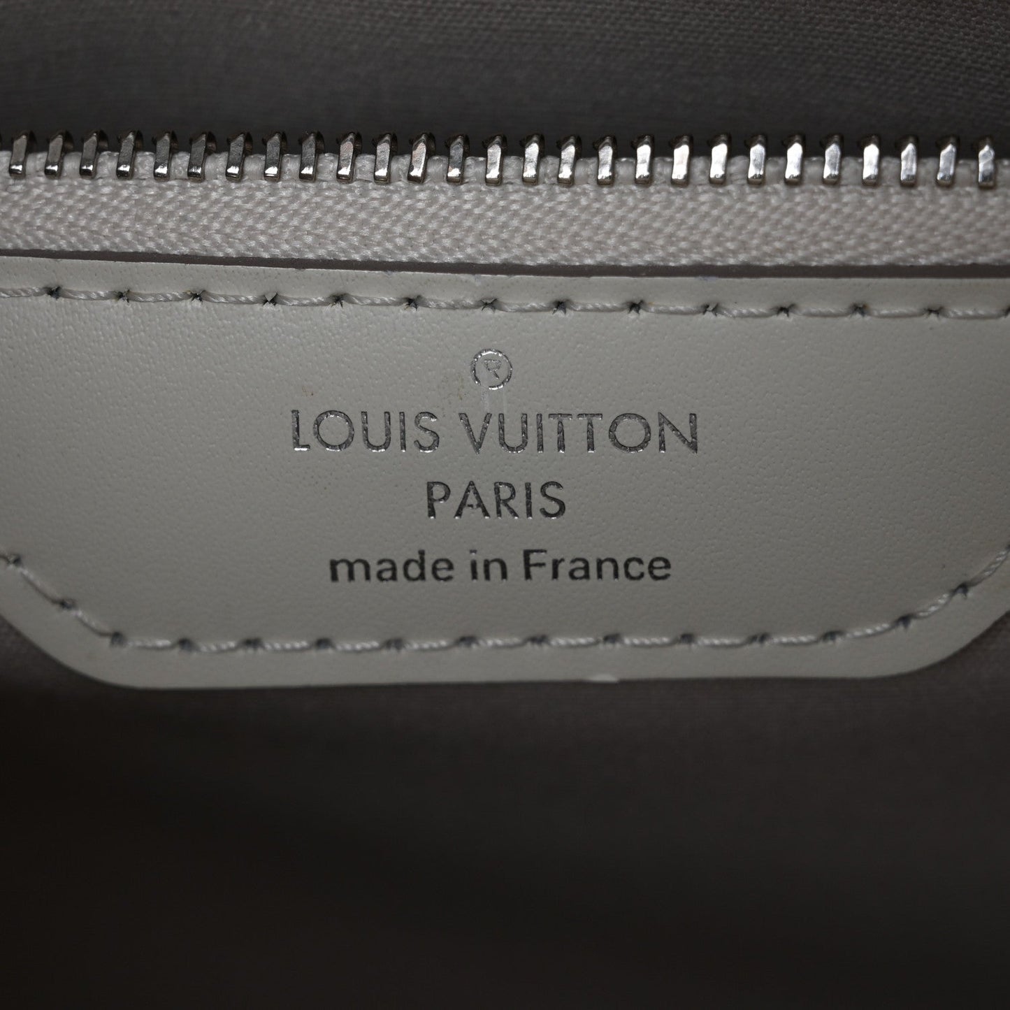 Louis Vuitton Epi Brea MM Ivory