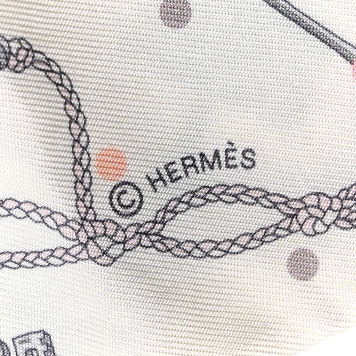 Hermes Silk Les Cles A Pois Twilly White Gris Acier