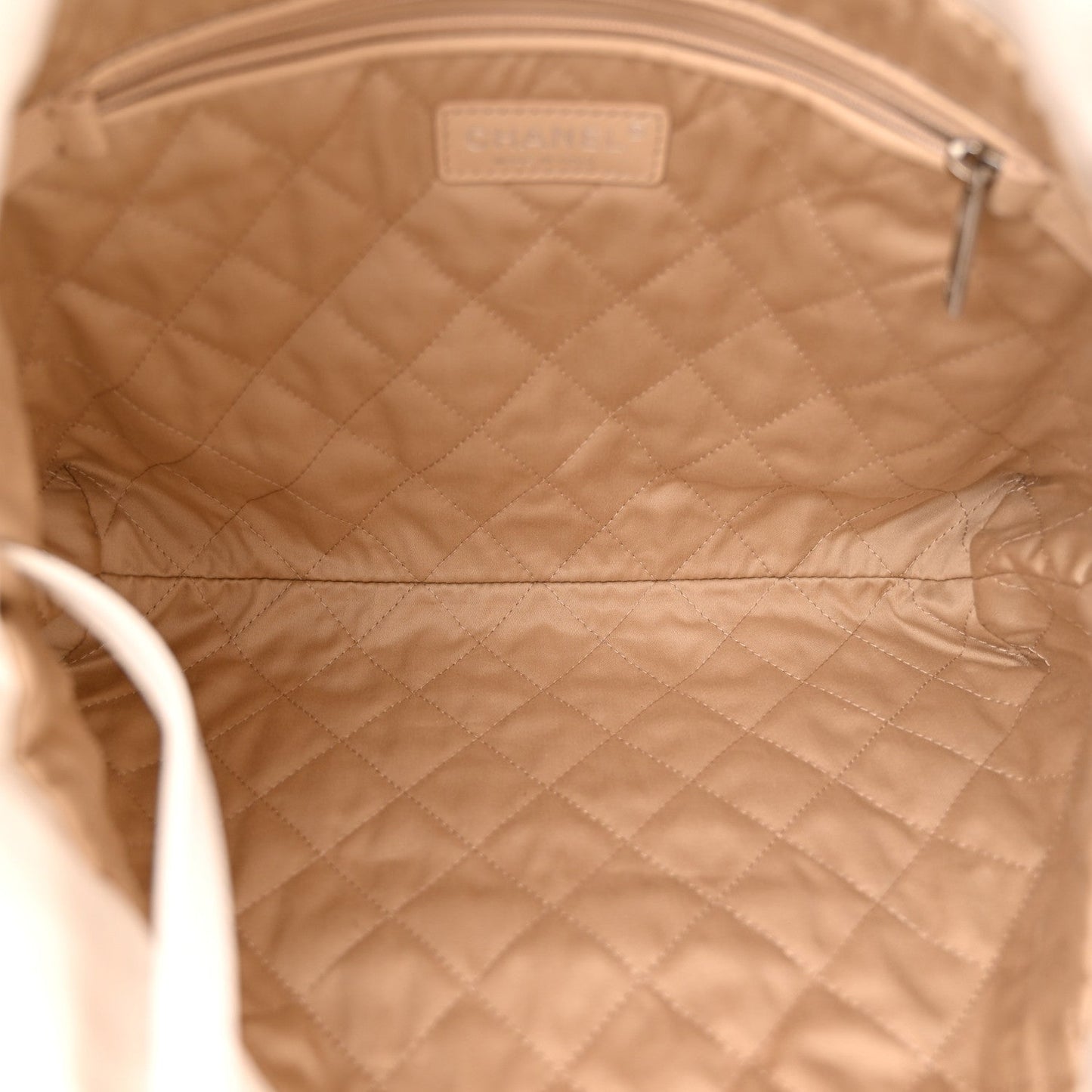 Chanel Shiny Calfskin Quilted Small 22 White