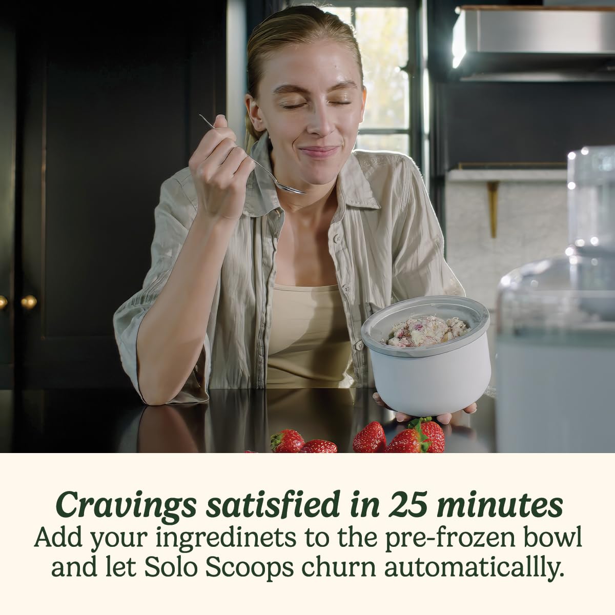 Cuisinart Solo Scoops Ice Cream Maker | Homemade Gelato & Ice cream machine in 25 Mins | Sorbet Maker | Frozen Yogurt Maker | Compact, space saving | 475ml churning bowl | ICEM10
