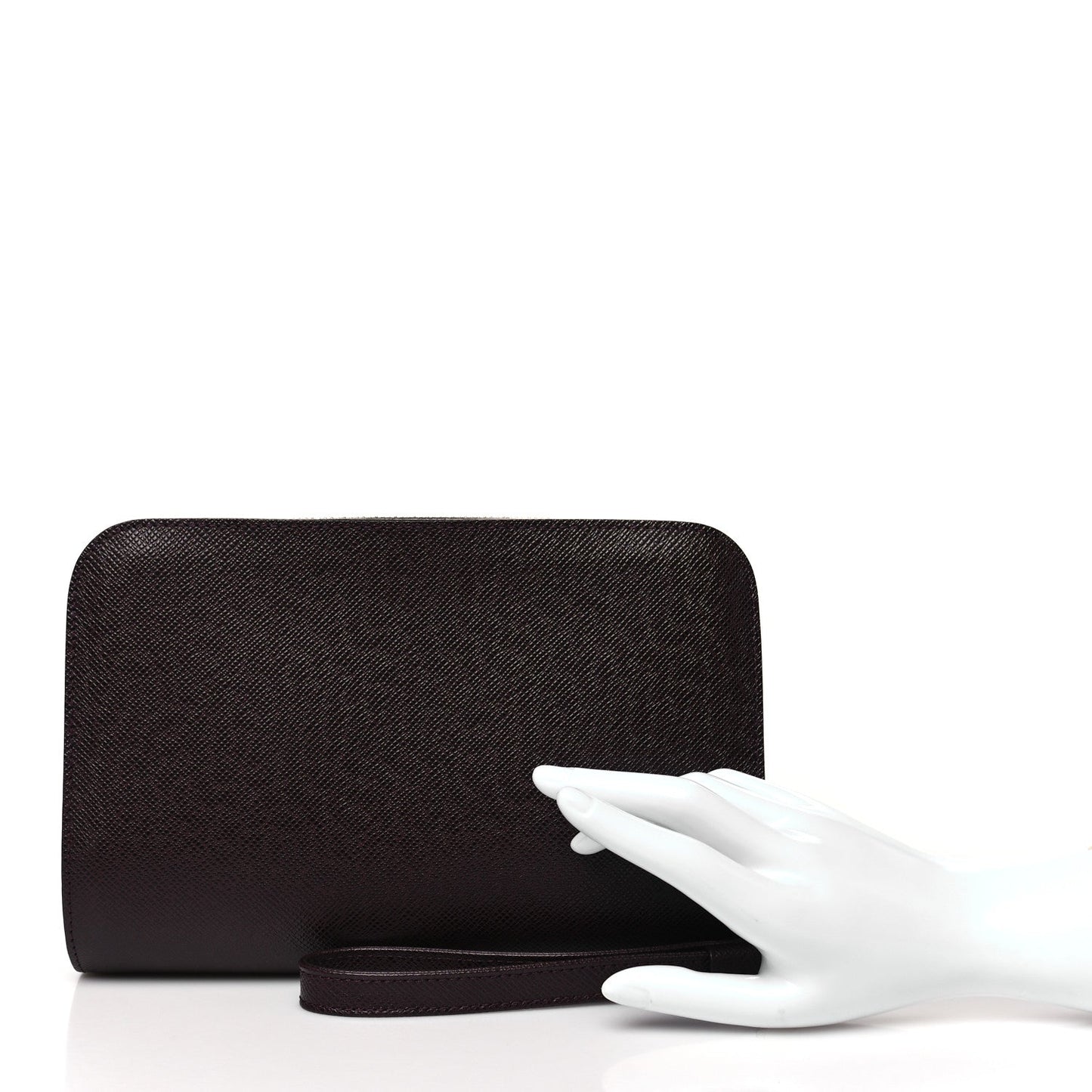 Louis Vuitton Taiga Baikal Pochette Acajou
