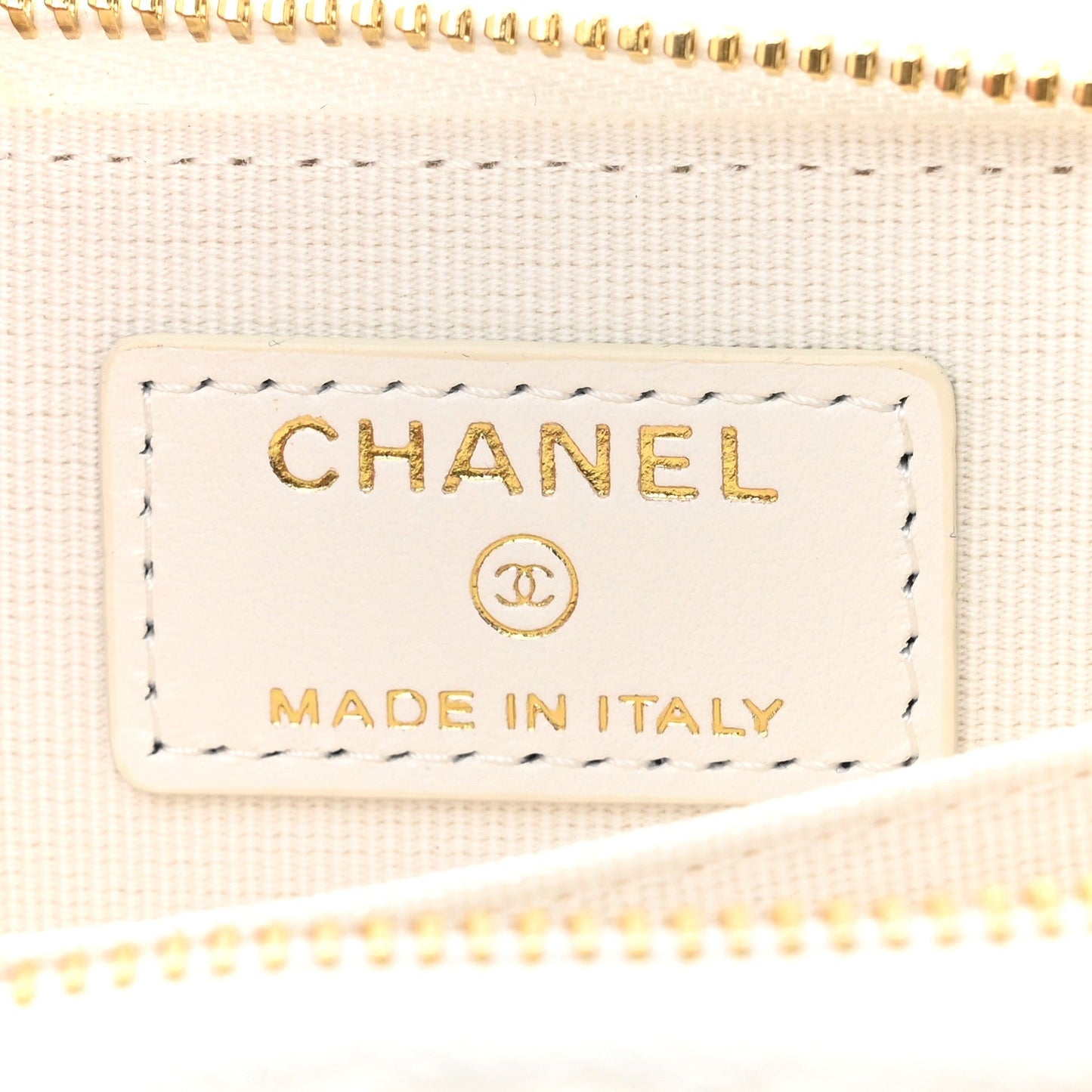 Chanel Tweed Quilted Bow Flap Card Holder On Chain White