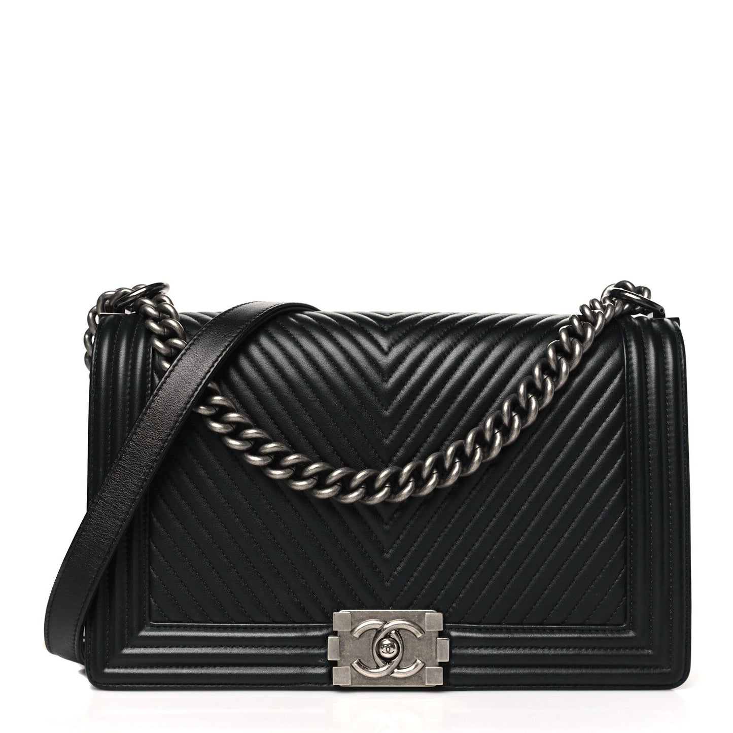 Chanel Calfskin Chevron Quilted New Medium Boy Black