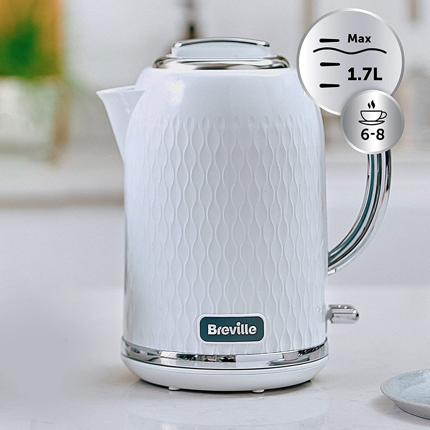Breville Curve Electric Kettle | 1.7 Litre | 3KW Fast Boil | White & Chrome [VKT117]