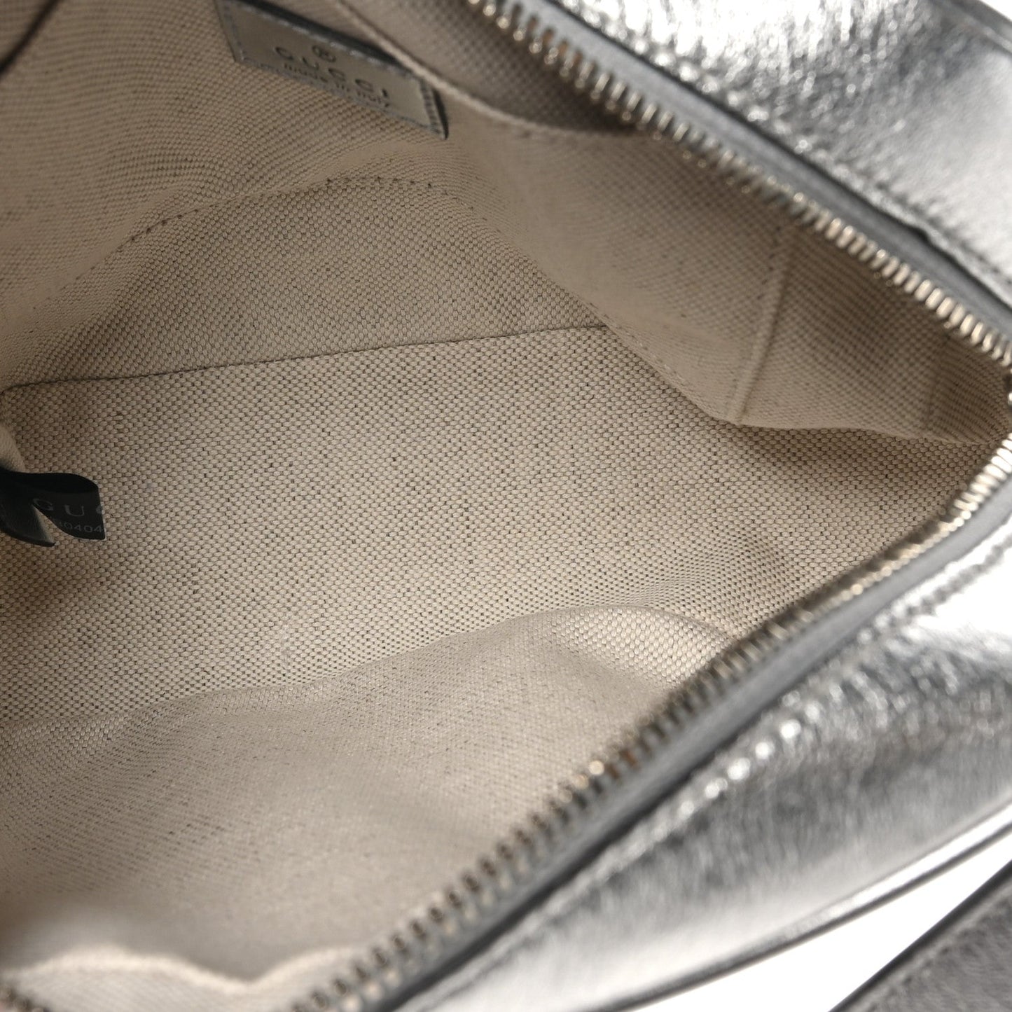 Gucci Metallic Sakai Be Green Calfskin Diagonal Stitched Small Blondie Shoulder Bag Silver