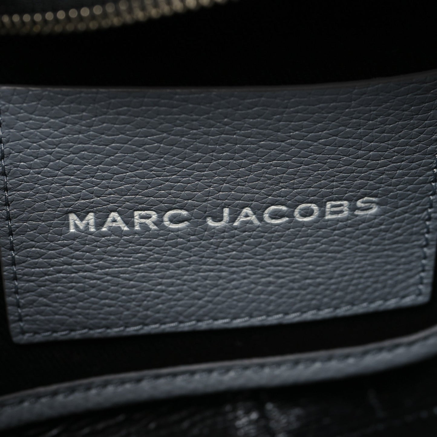 Marc Jacobs Grained Calfskin Small The Tote Bag Wolf Grey