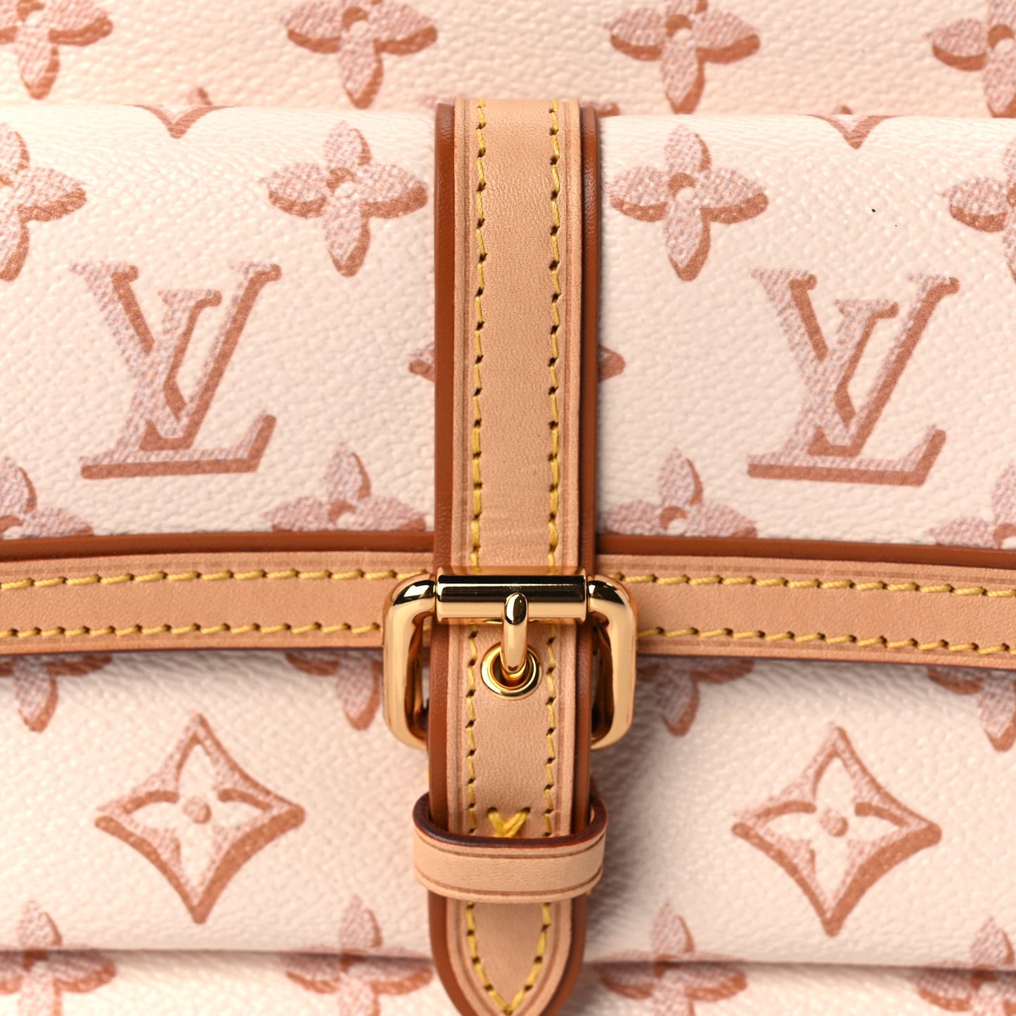Louis Vuitton Monogram Fall For You Maxi Multi Pochette Accessories Beige Clair