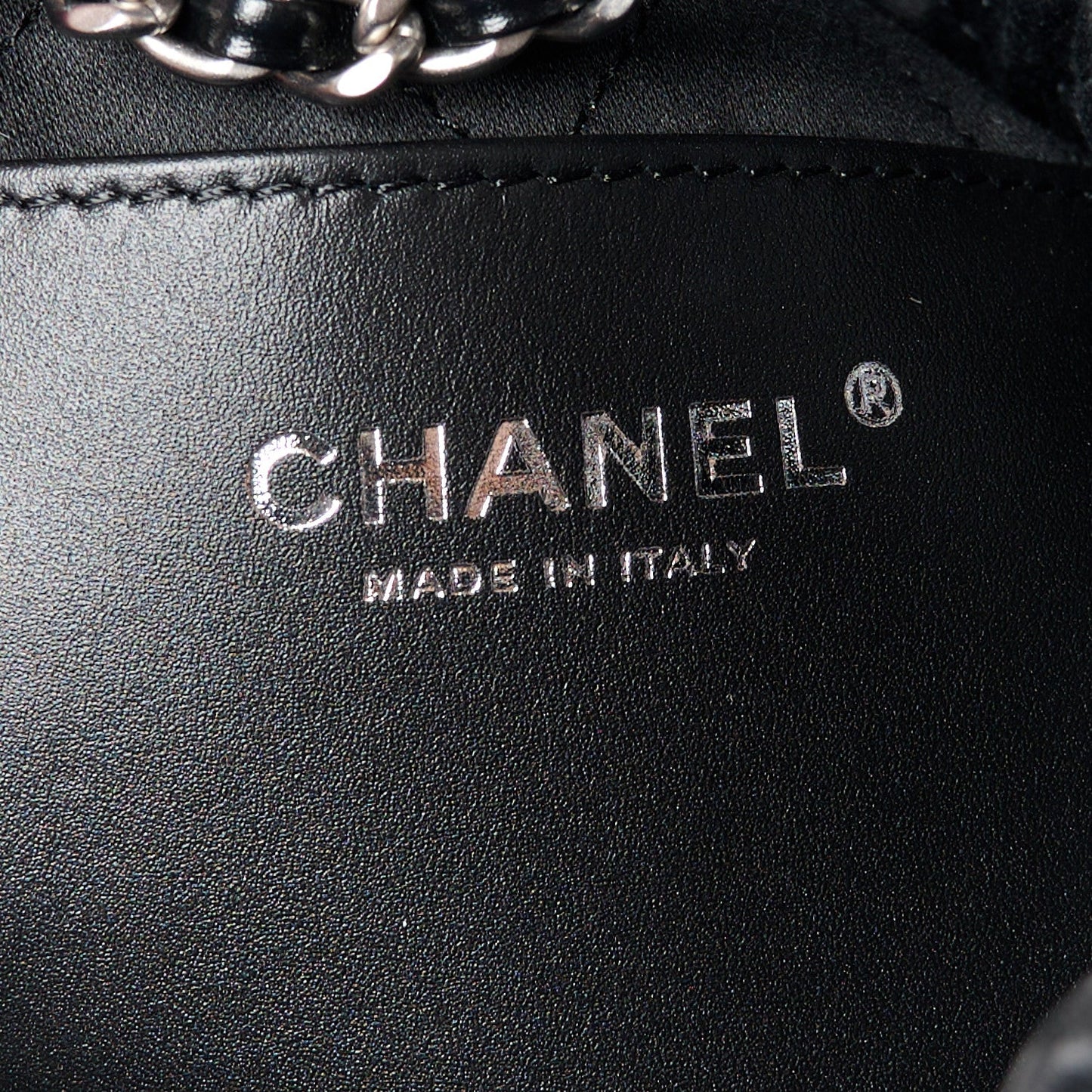 Chanel Shiny Calfskin Quilted Mini 22 Black