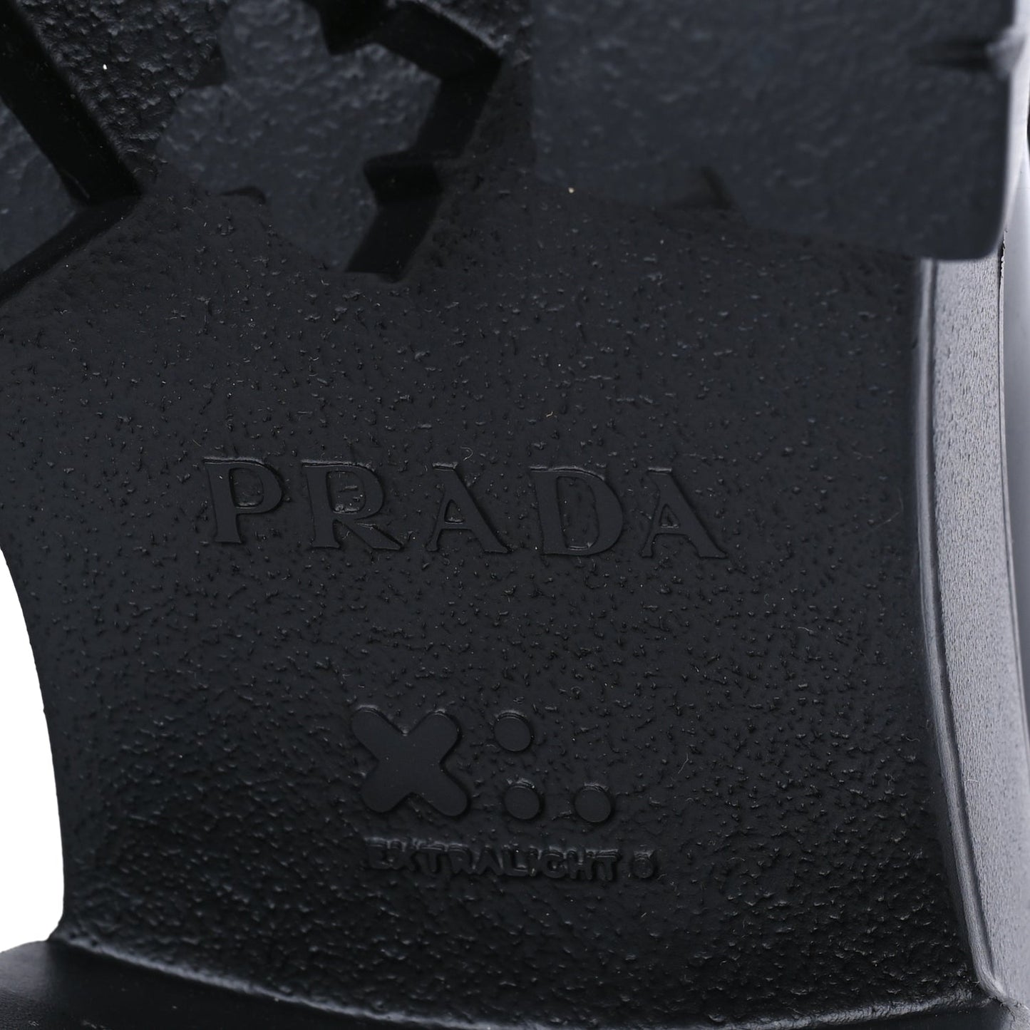 Prada Spazzolato Rois Metal Triangle Logo Mens Monolith 55mm Loafers 8 Black