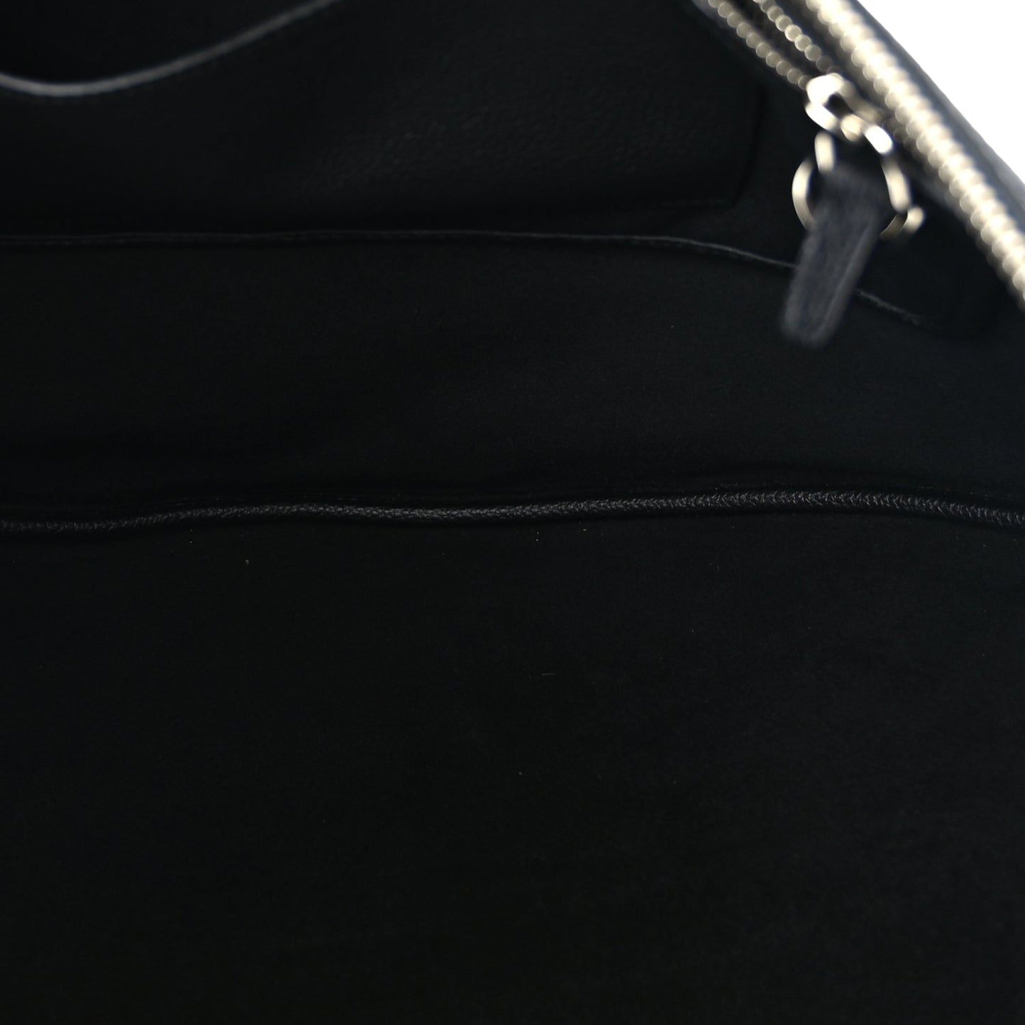 Gucci Grained Calfskin Large B Shoulder Bag Black