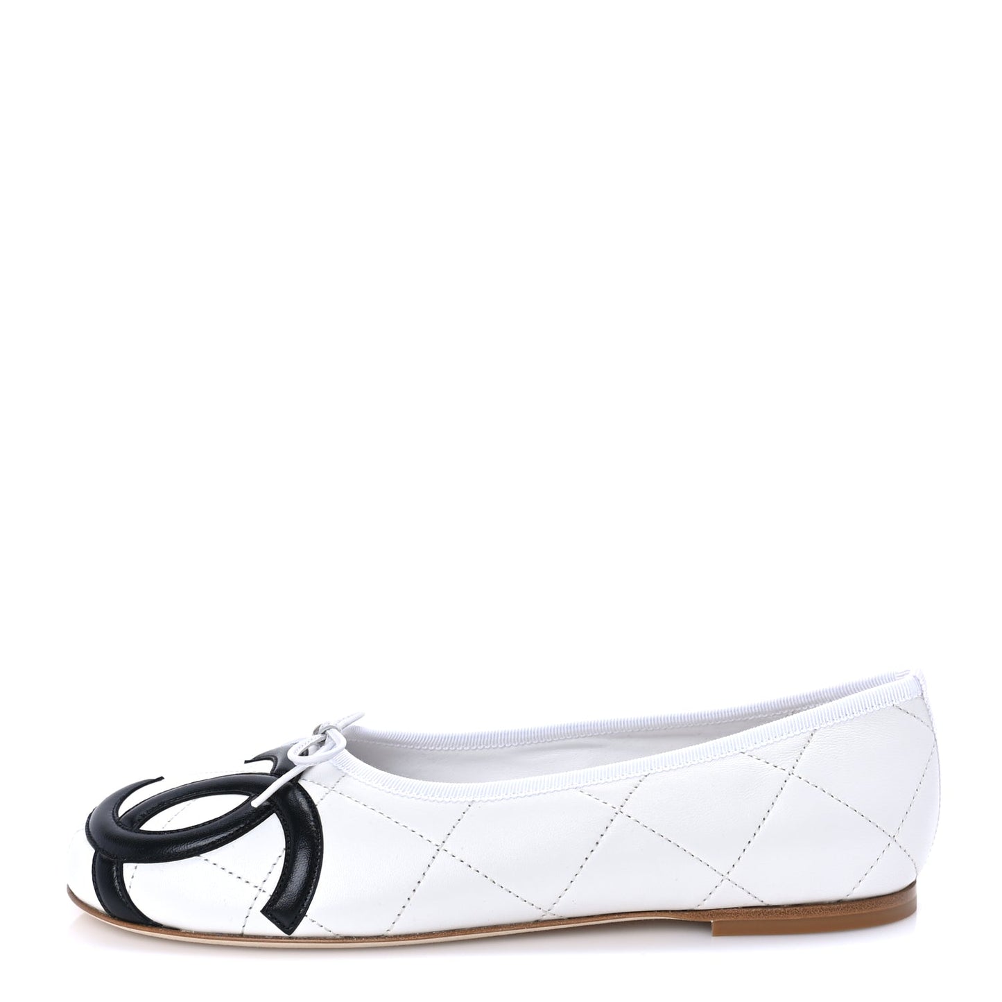 Chanel Lambskin Quilted CC Cambon Ballet Flats 40.5  White Black