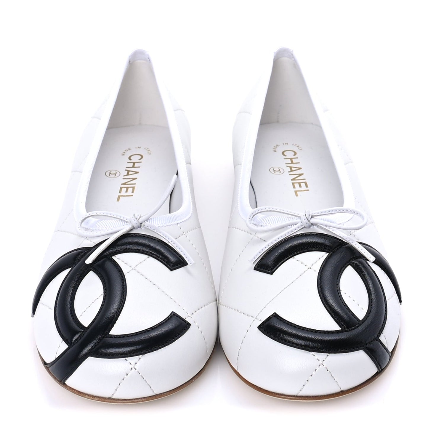 Chanel Lambskin Quilted CC Cambon Ballet Flats 40.5  White Black