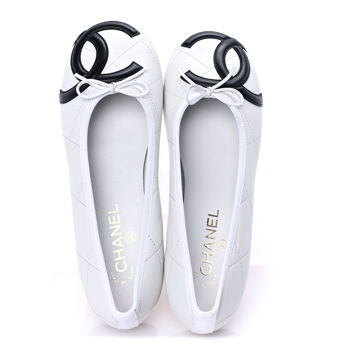 Chanel Lambskin Quilted CC Cambon Ballet Flats 40.5  White Black