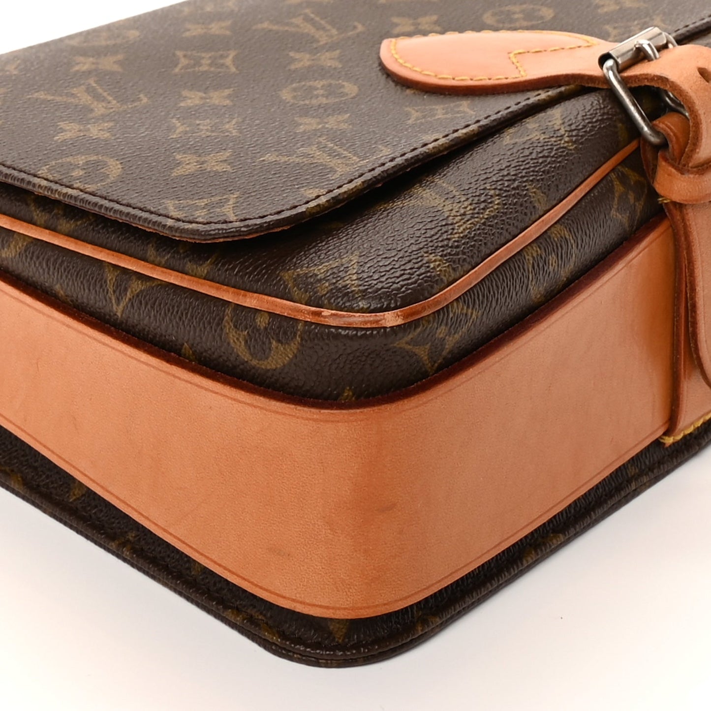 Louis Vuitton Monogram Cartouchiere 26