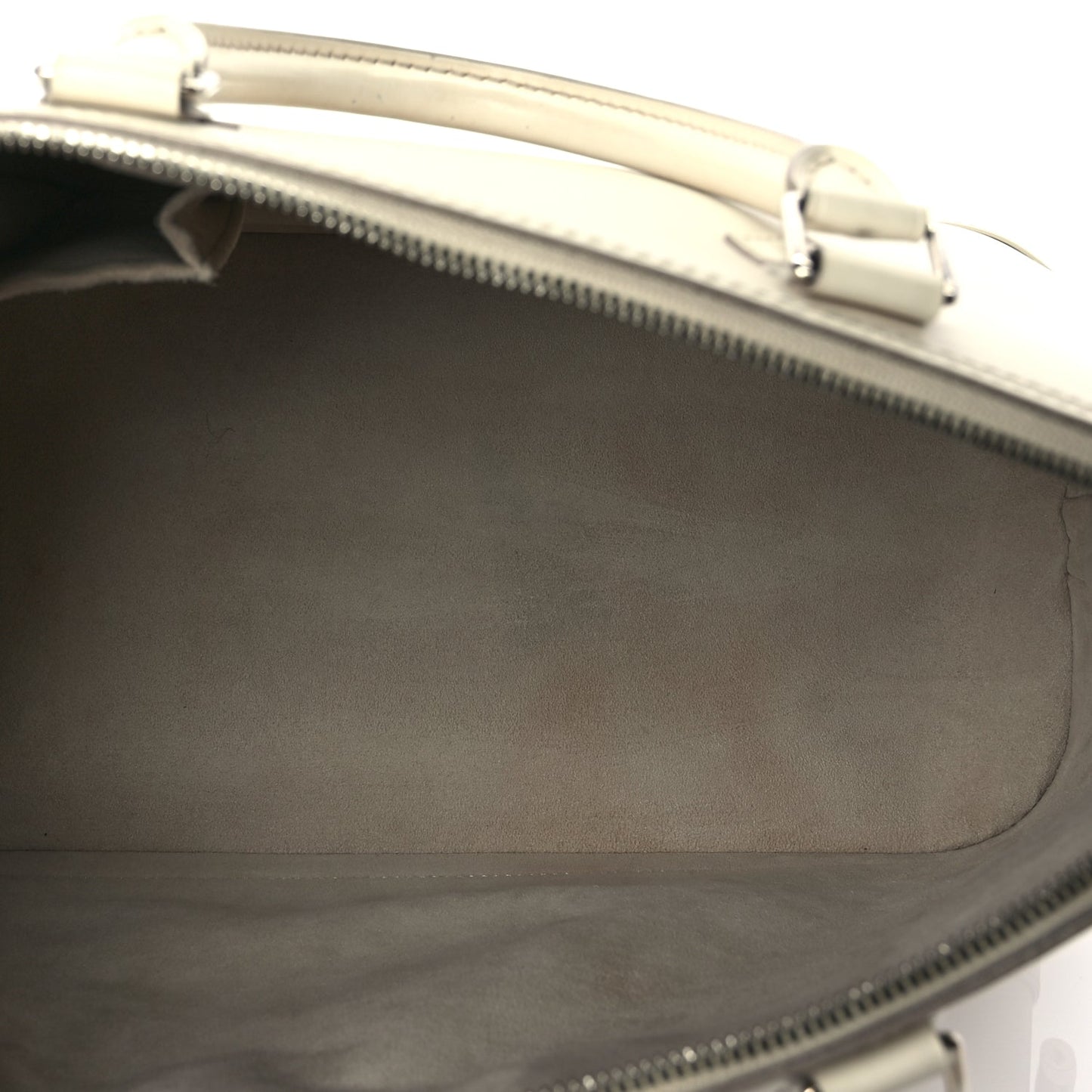 Louis Vuitton Epi Alma GM Ivory