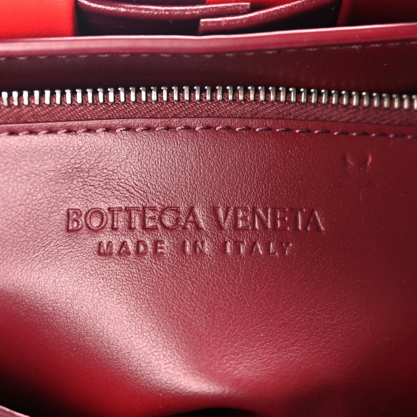Bottega Veneta Lambskin Maxi Intrecciato Bicolor Cassette Crossbody Bag Red