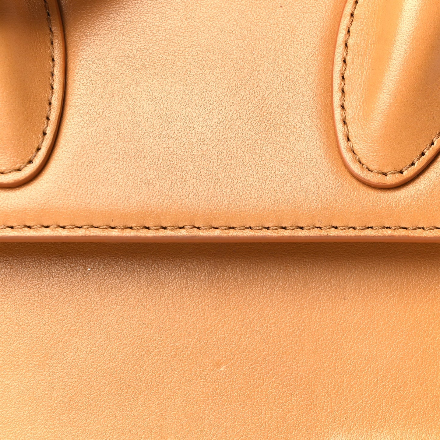 Jacquemus Smooth Calfskin Le Chiquito Moyen Beige