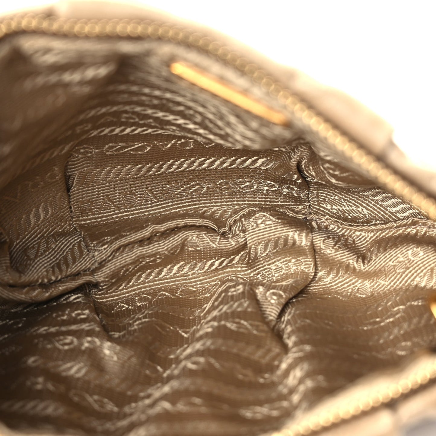 Prada Vitello Shine Mordore Wristlet Clutch Giunco