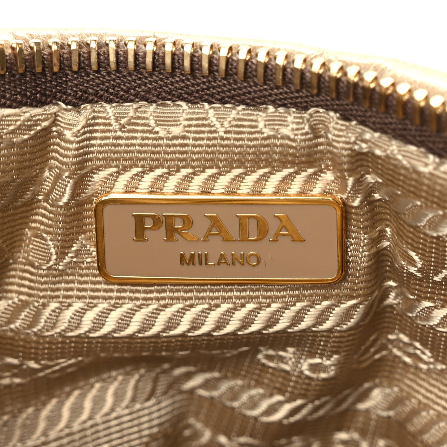 Prada Vitello Shine Mordore Wristlet Clutch Giunco