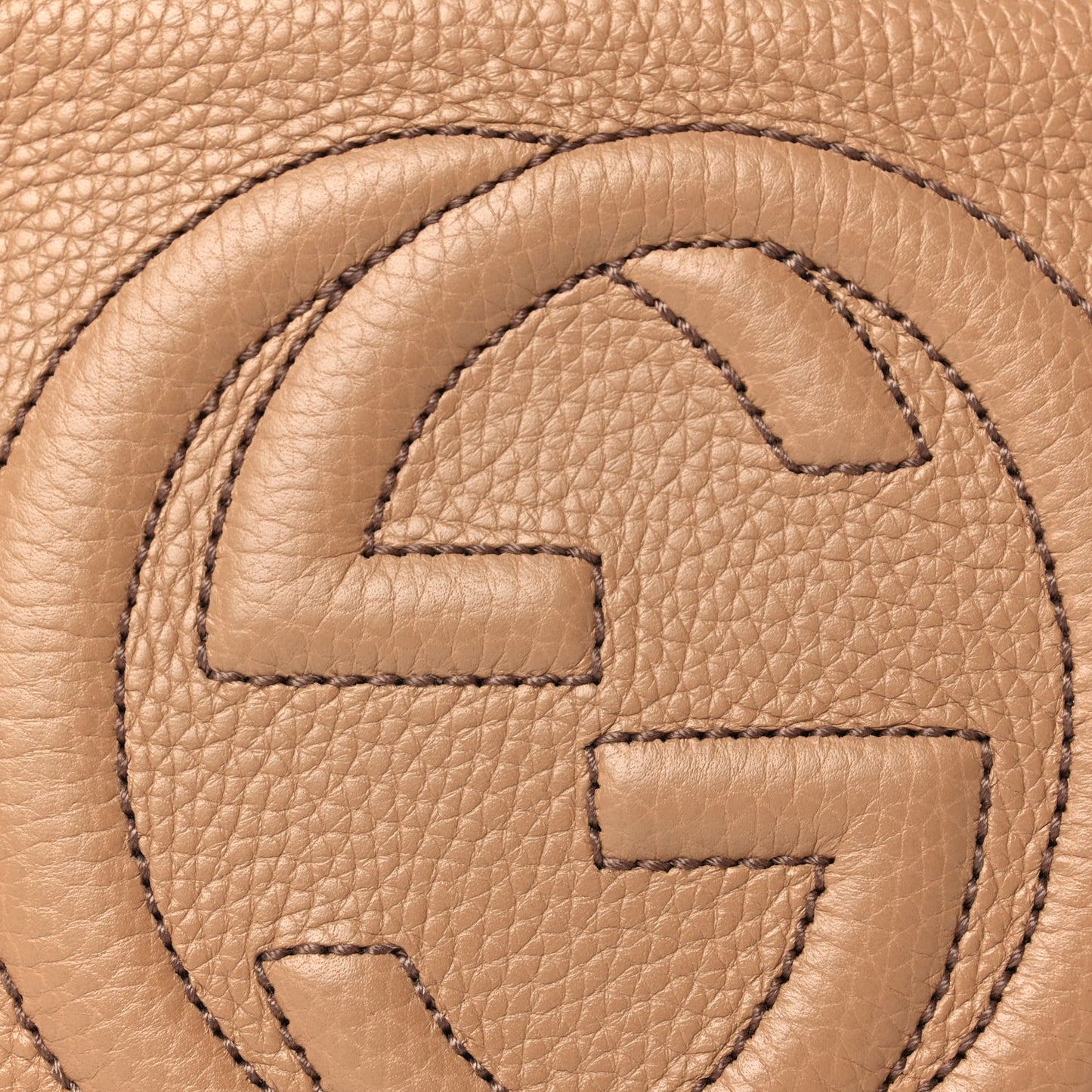 Gucci Pebbled Calfskin Small Soho Disco Bag Rose Beige