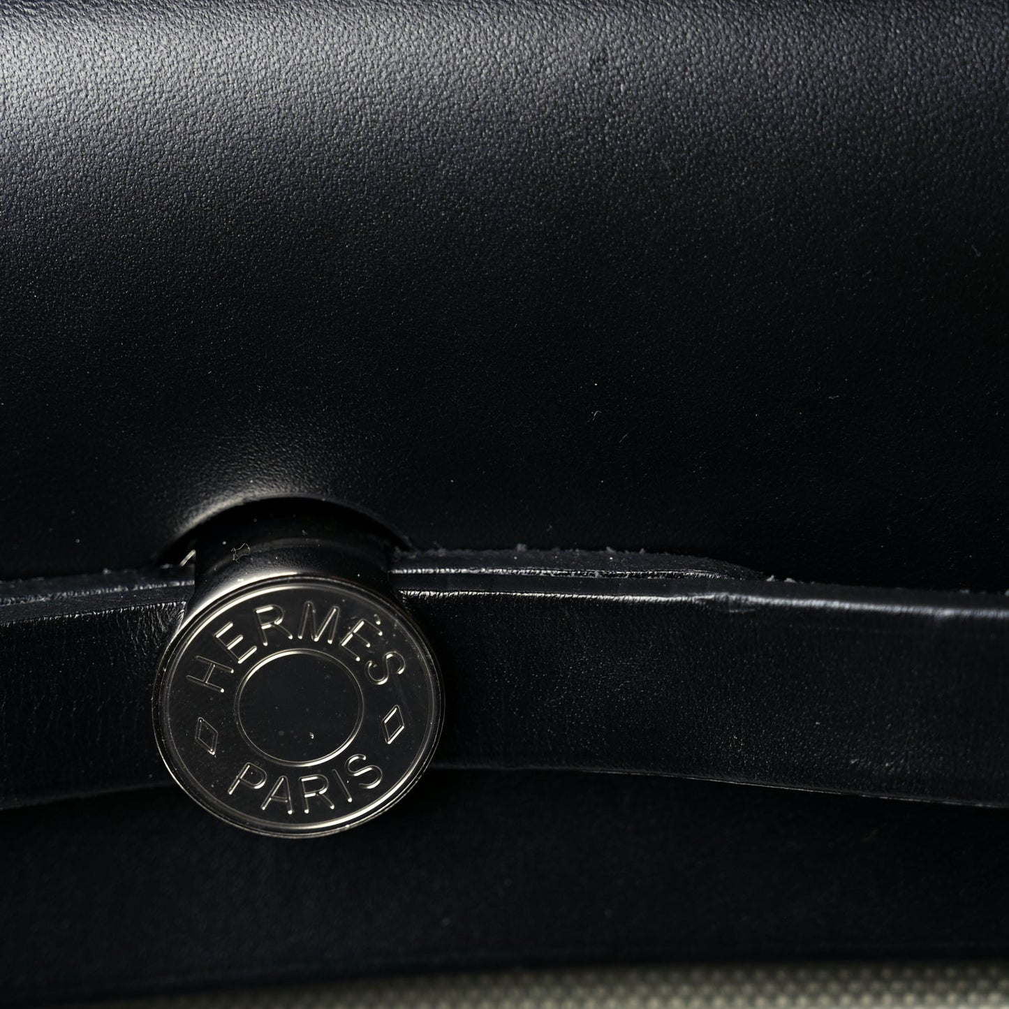 Hermes Military Toile Vache Hunter Herbag a Dos Zip Retourne Backpack Vert De Gris Black