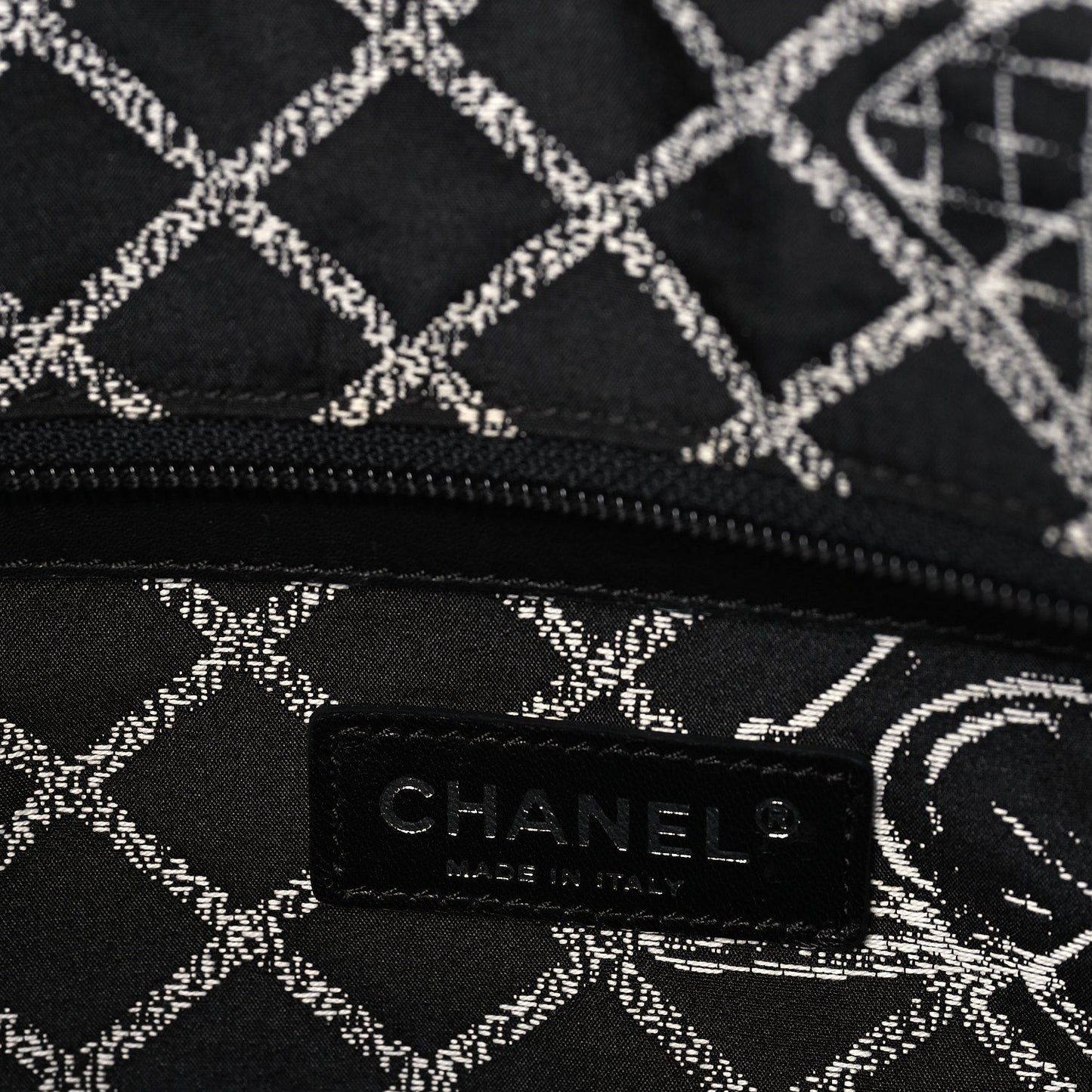 Chanel Calfskin Large Essential 31 Rue Cambon Tote Black