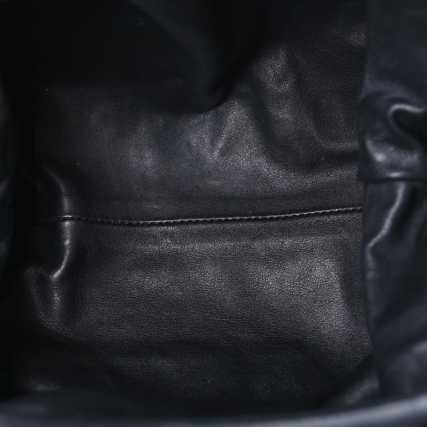 Bottega Veneta Smooth Butter Calf Teen Pouch Black