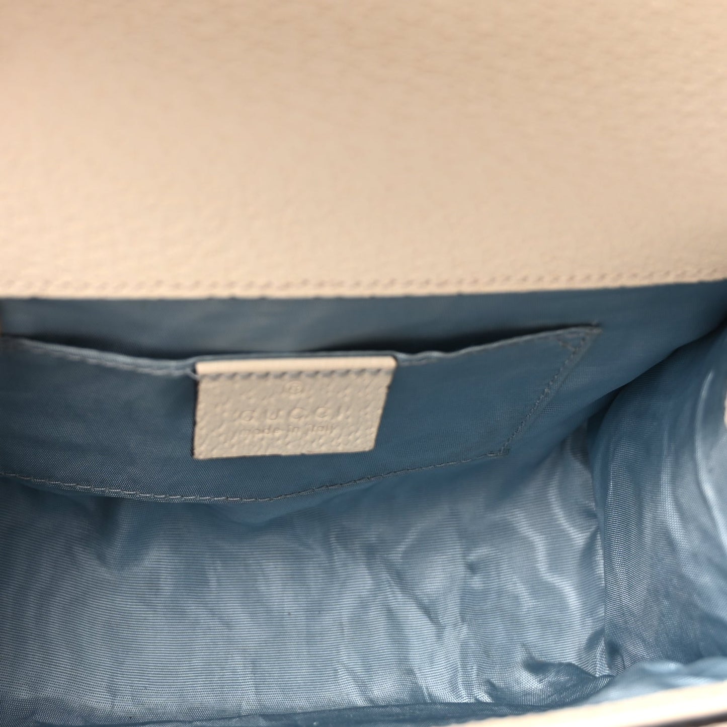 Gucci Grained Calfskin Bee Star Small Padlock Shoulder Bag White