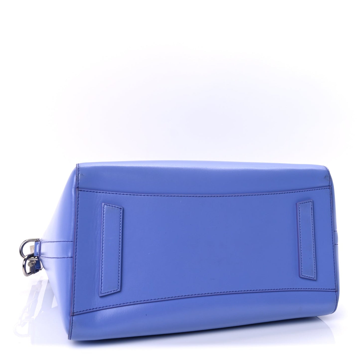 Givenchy Shiny Lord Calfskin Medium Antigona  Lilac