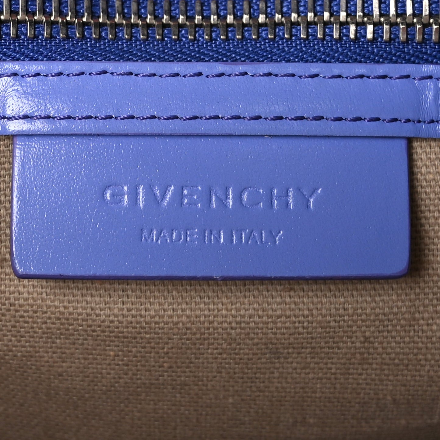 Givenchy Shiny Lord Calfskin Medium Antigona  Lilac