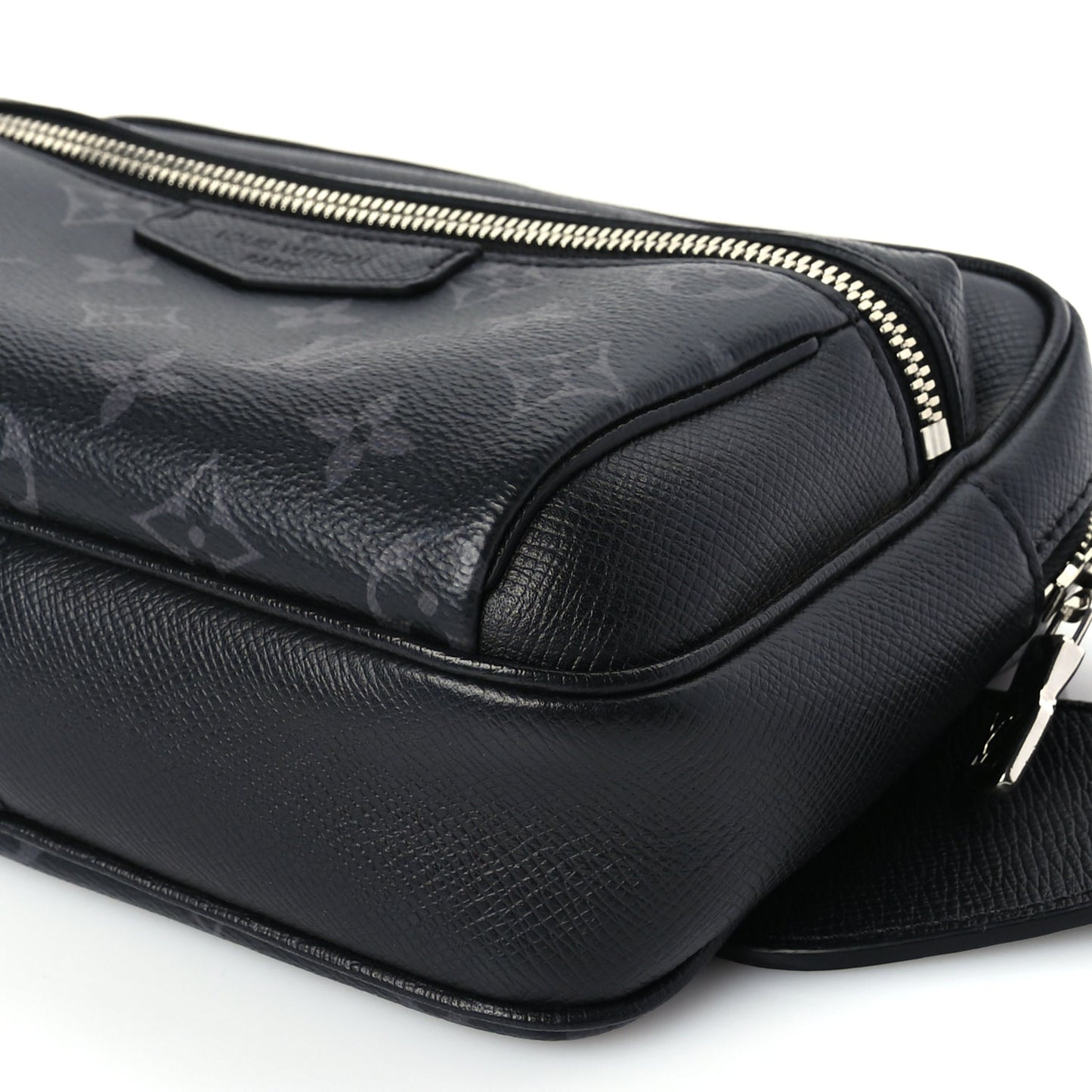 Louis Vuitton Taiga Monogram Eclipse Outdoor Bum Bag