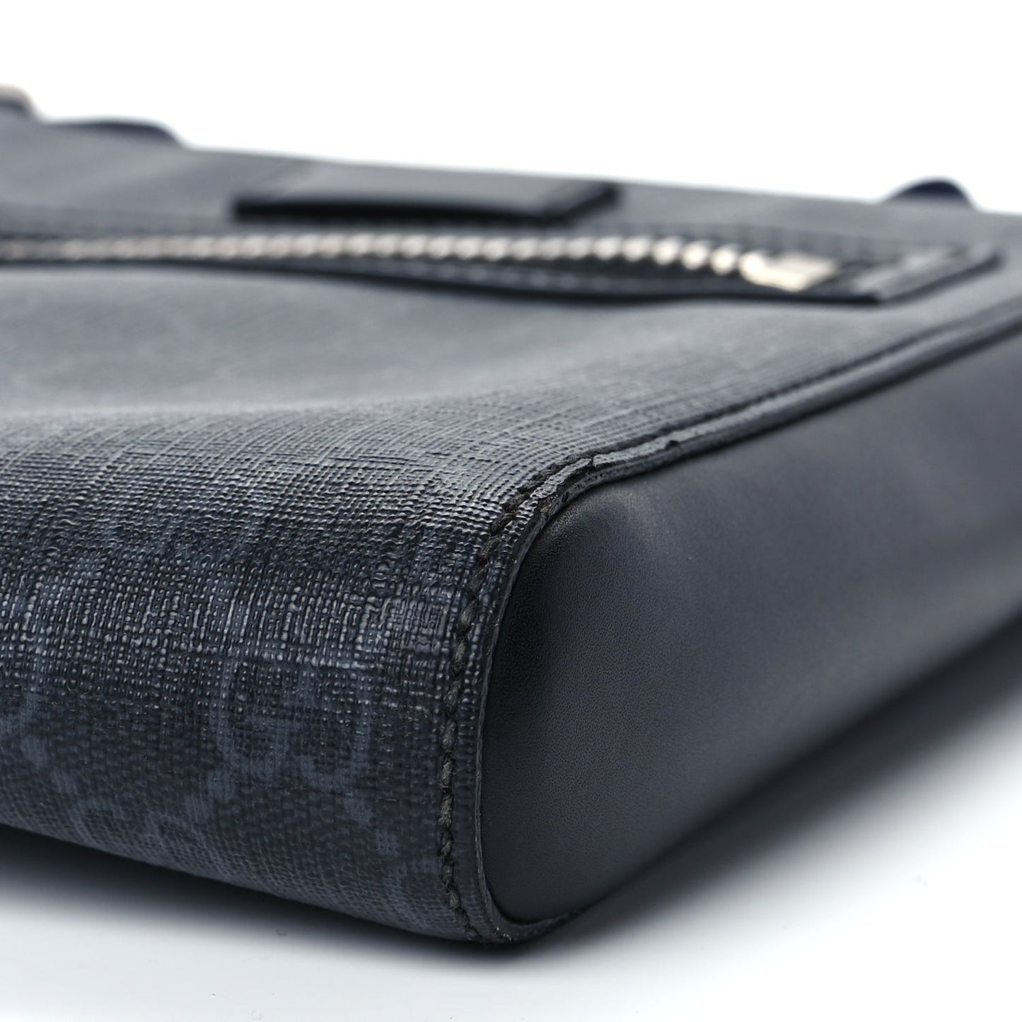 Gucci GG Supreme Monogram Web Small Flat Messenger Bag Black Grey