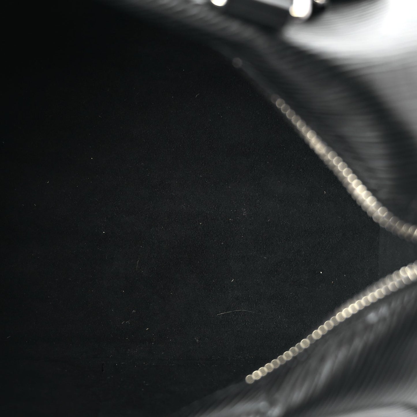 Louis Vuitton Epi Speedy Bandouliere 25 Black