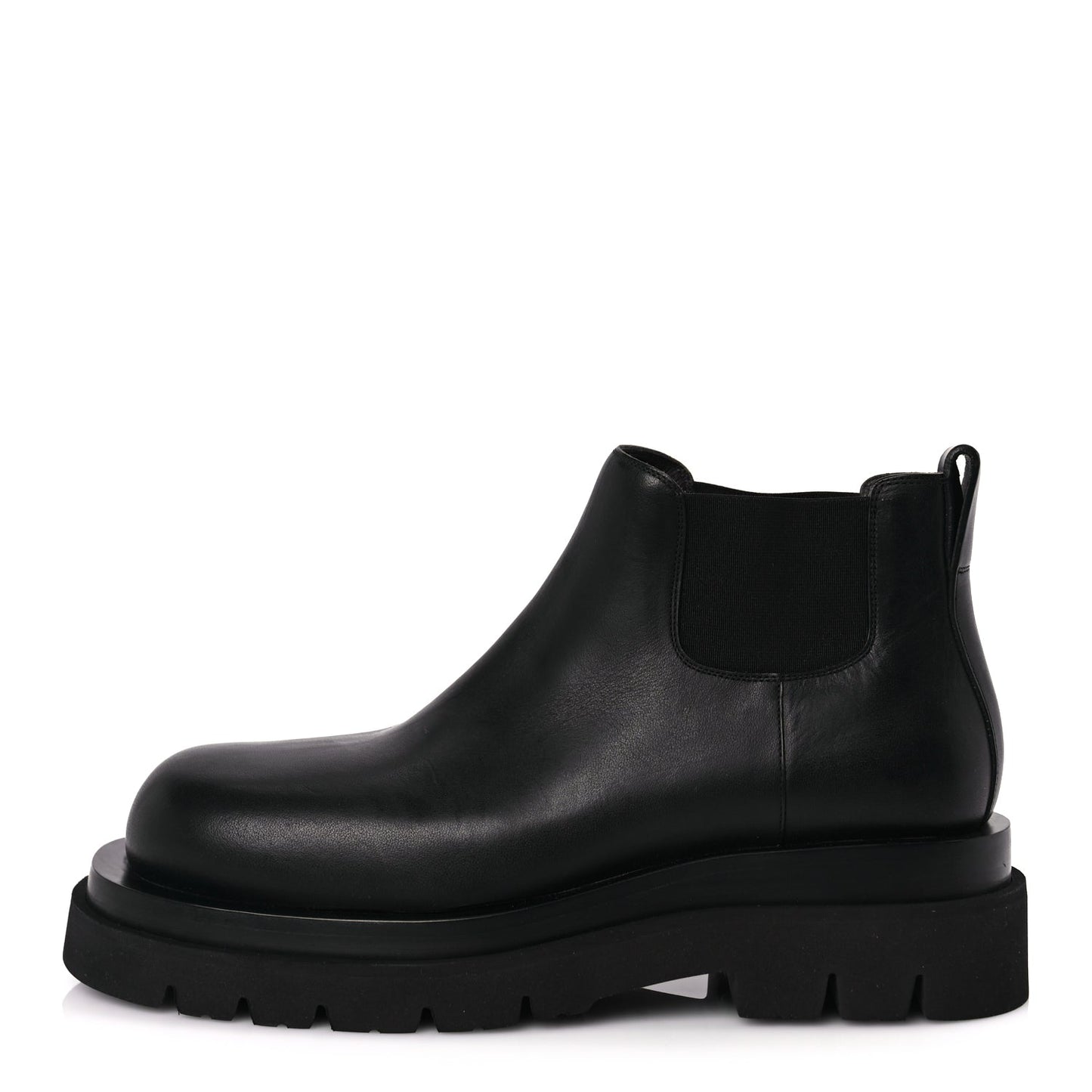 Bottega Veneta Calfskin The Lug Chelsea 55mm Cropped Boots 40 Black