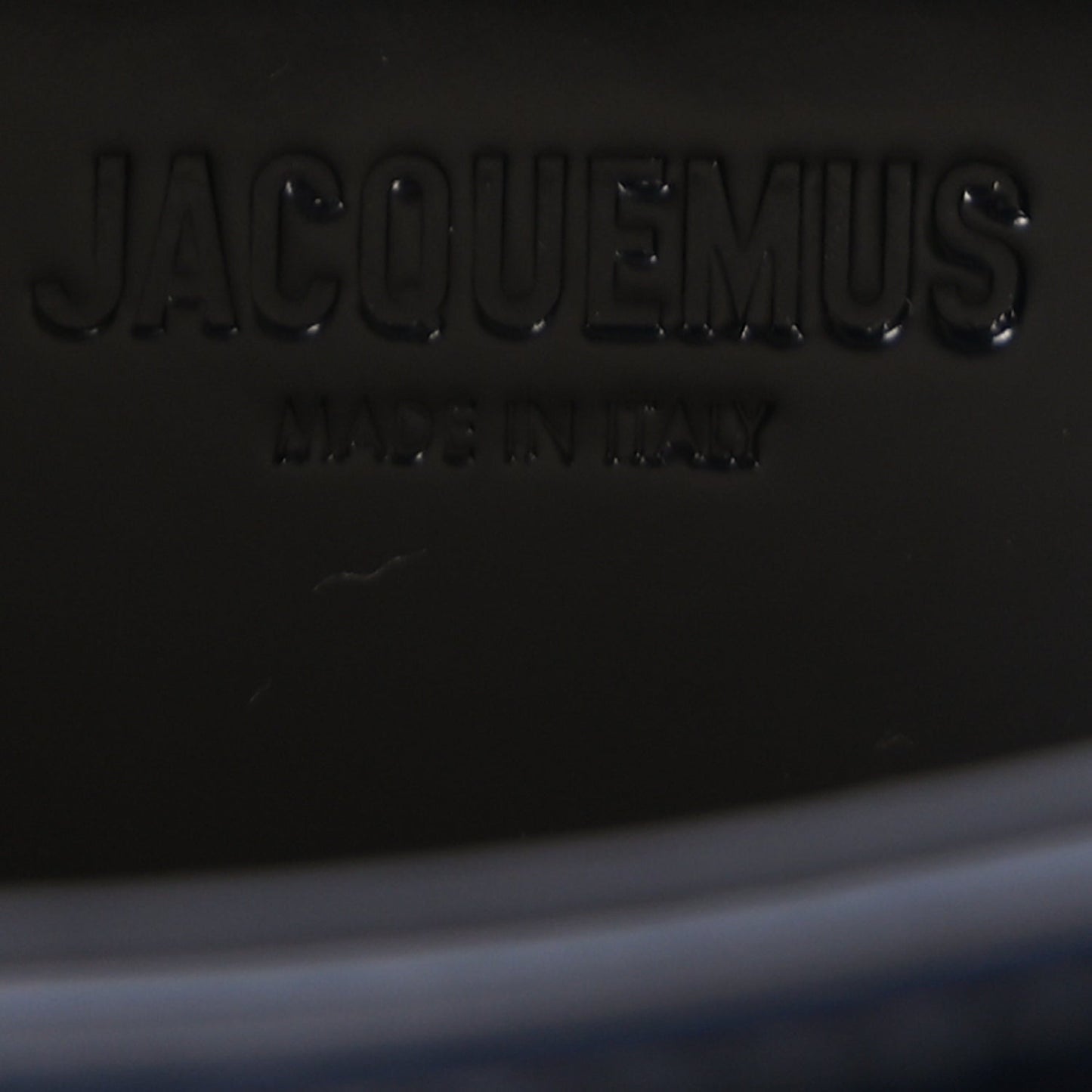 Jacquemus Glazed Calfskin The Small Bisou Chaine Shoulder Bag Black