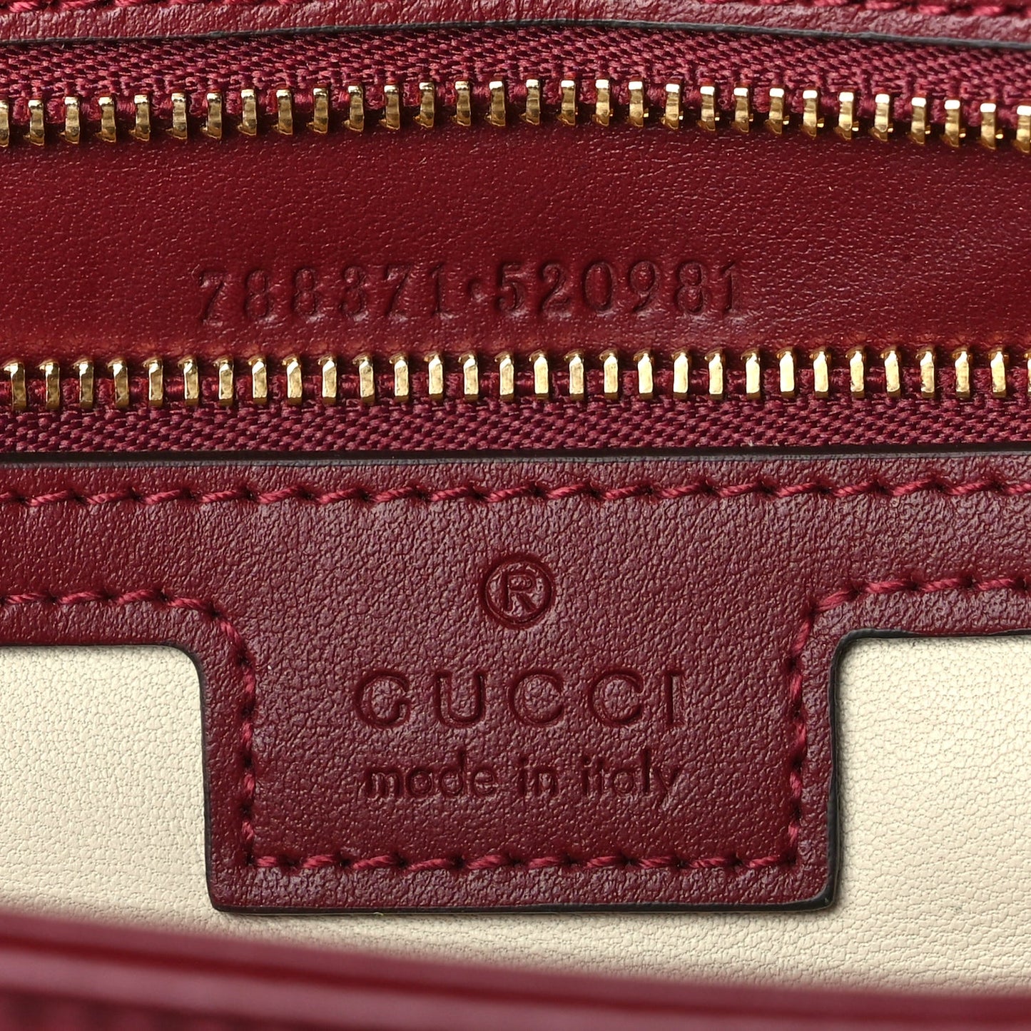 Gucci Calfskin Matelasse Large Horizontal GG Marmont Shoulder Bag  Rosso Ancora