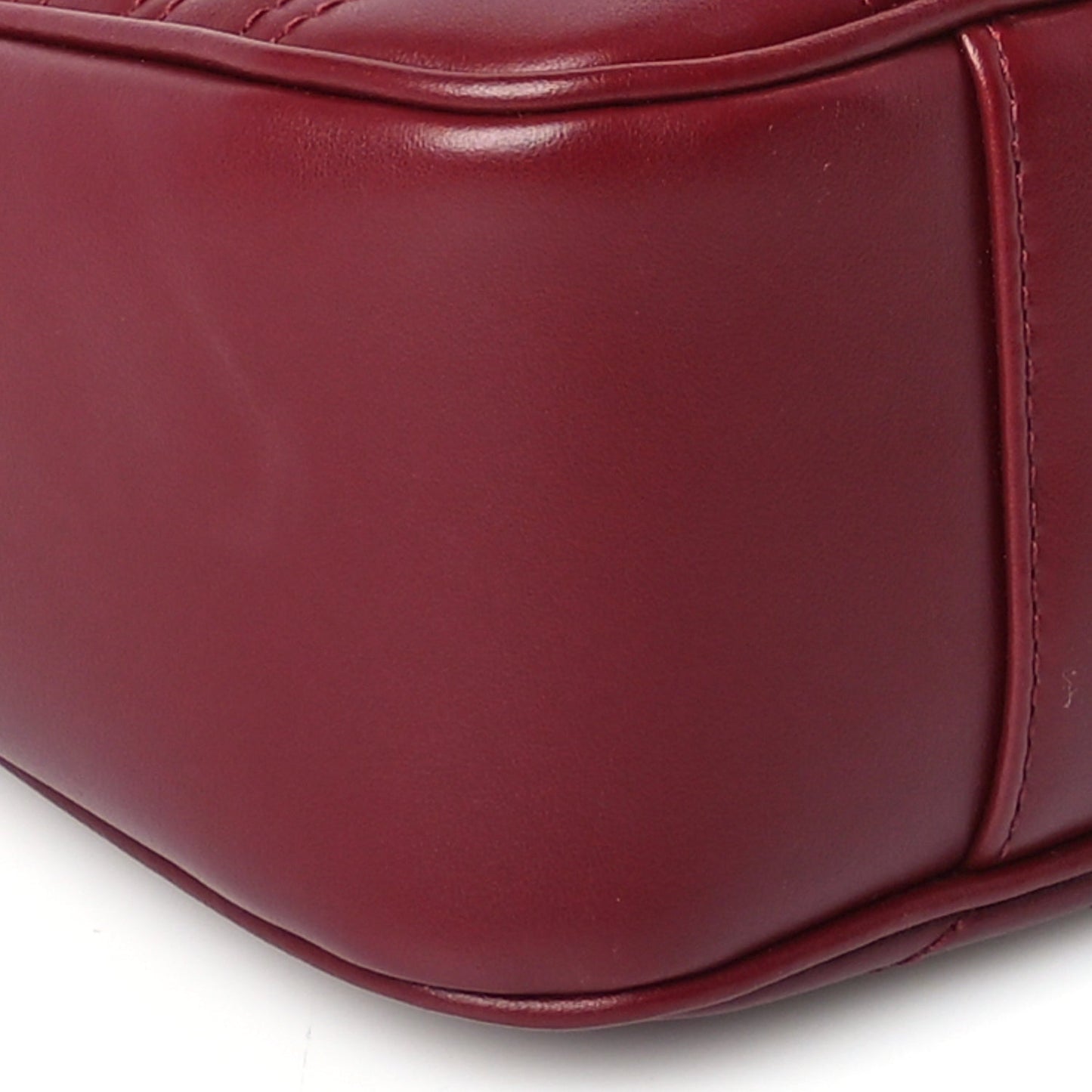 Gucci Calfskin Matelasse Large Horizontal GG Marmont Shoulder Bag  Rosso Ancora