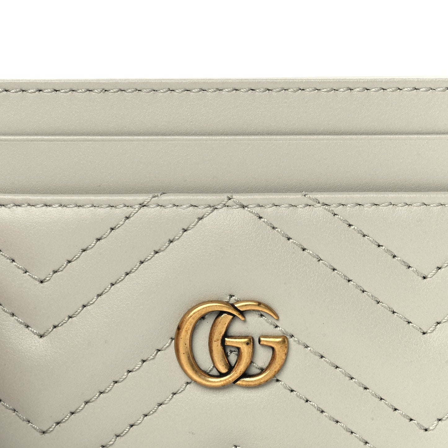 Gucci Calfskin Matelasse GG Marmont Card Holder  Light Grey