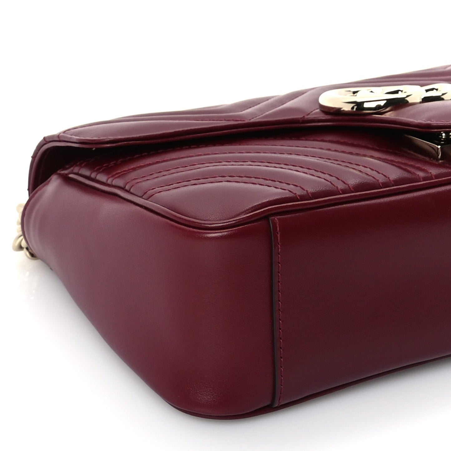 Gucci Calfskin Matelasse Small GG Marmont Shoulder Bag  Rosso Ancora