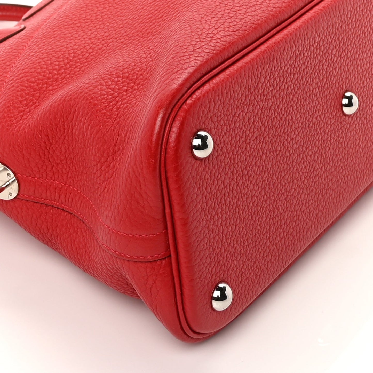 Hermes Taurillon Clemence Bolide 31 Rouge Casaque